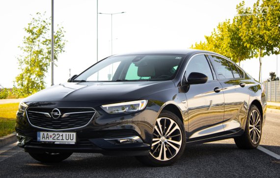 Opel Insignia 2.0 CDTI A/T 125kw 2018 - hlavní pohled