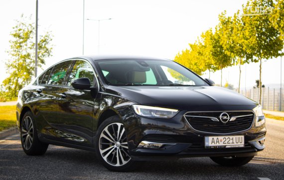 Opel Insignia 2.0 CDTI A/T 125kw 2018 modrá