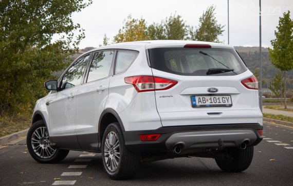 Ford Kuga 2.0 TDCi 2014 bílá