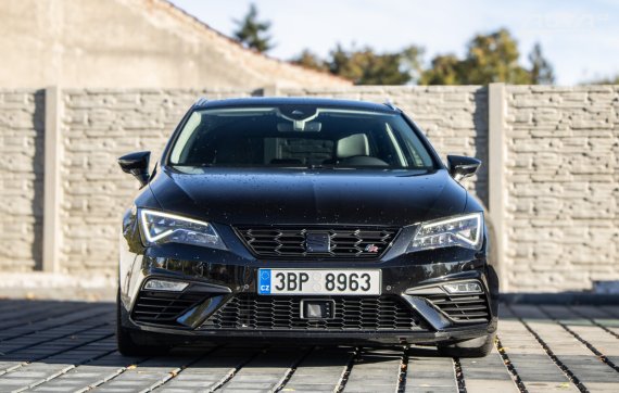 Seat Leon ST FR 2017 110kW 2017 černá