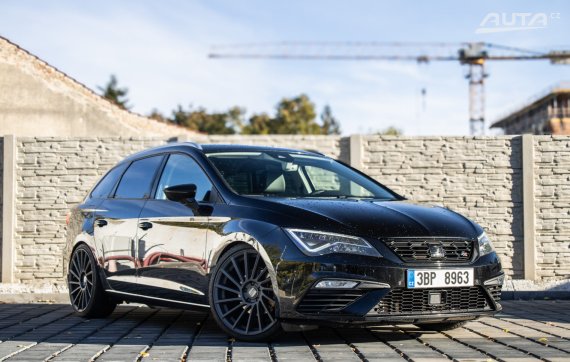 Seat Leon ST FR 2017 110kW 2017 černá