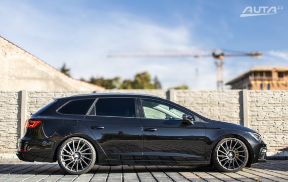 Seat Leon ST FR 2017 110kW 2017 černá