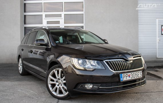 Škoda Superb Combi 1.6 TDI Greenline Elegance / 77kW / M6 / ZÁRUKA / AJ NA SPLÁTKY / PROTIÚČET 2014 hnědá