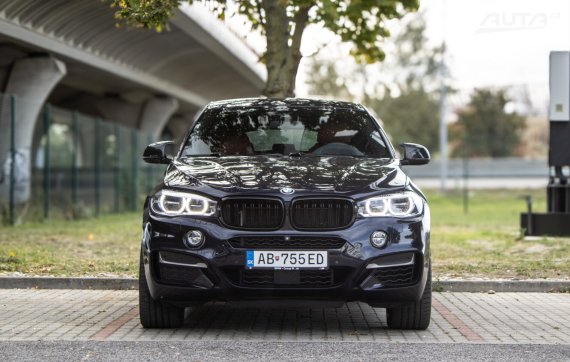 BMW X6 xDrive M50d 280kW AT/8 2015 / AJ NA SPLÁTKY / PROTIÚČET 2015 černá