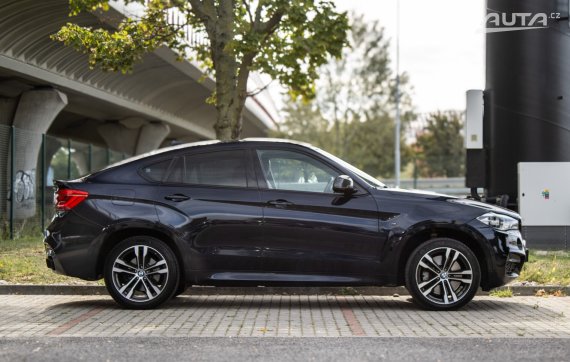 BMW X6 xDrive M50d 280kW AT/8 2015 / AJ NA SPLÁTKY / PROTIÚČET 2015 černá
