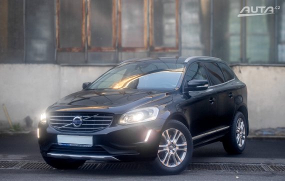 Volvo XC60 Geartronic AWD 158kW 2014 / AJ NA SPLÁTKY / PROTIÚČET 2014 - hlavní pohled