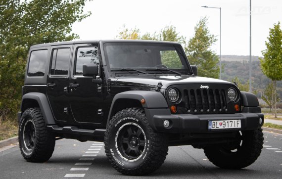 Jeep Wrangler 2.8 CRD Unlimited 2011 černá