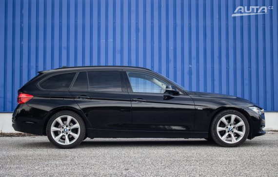 BMW Rad 3 Touring 320d A/T, 140kW (2018) / AJ NA SPLÁTKY / PROTIÚČET / 2018 černá