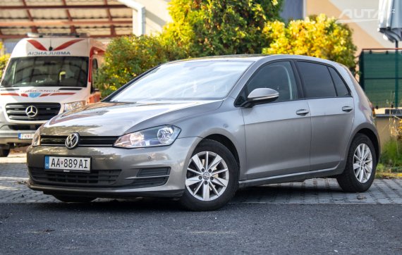 Volkswagen Golf 2.0 TDI Comfortline / 81kW / M5 / ZÁRUKA / AJ NA SPLÁTKY / PROTIÚČET 2013 - hlavní pohled