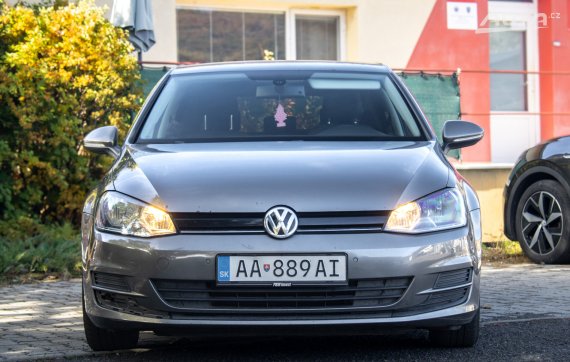 Volkswagen Golf 2.0 TDI Comfortline / 81kW / M5 / ZÁRUKA / AJ NA SPLÁTKY / PROTIÚČET 2013 šedá