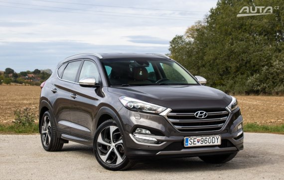 Hyundai Tucson 2.0 CRDi HP Premium 4x4 / 136kW / A6 / ZÁRUKA / AJ NA SPLÁTKY / PROTIÚČET 2016 šedá