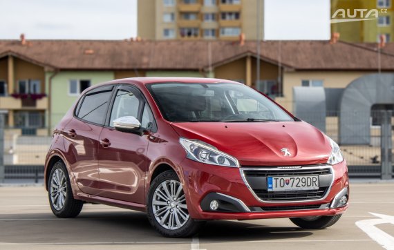 Peugeot 208 1.2 PureTech Active Facelift / 60kW / M5 / ZÁRUKA / AJ NA SPLÁTKY / PROTIÚČET 2016 červená