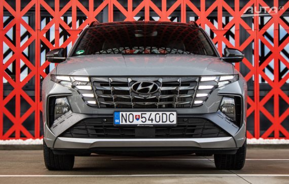 Hyundai Tucson 1.6 N-Line 2022 100kW AT/7 4x4 / AJ NA SPLÁTKY / PROTIÚČET 2022 šedá
