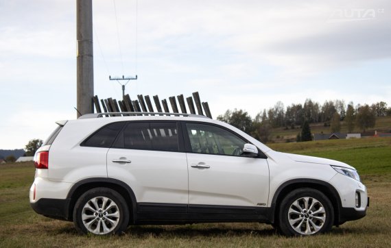 Kia Sorento 2.2 CRDi VGT 4WD 7m. / 145kW / A6 / ZÁRUKA / AJ NA SPLÁTKY / PROTIÚČET 2014 bílá