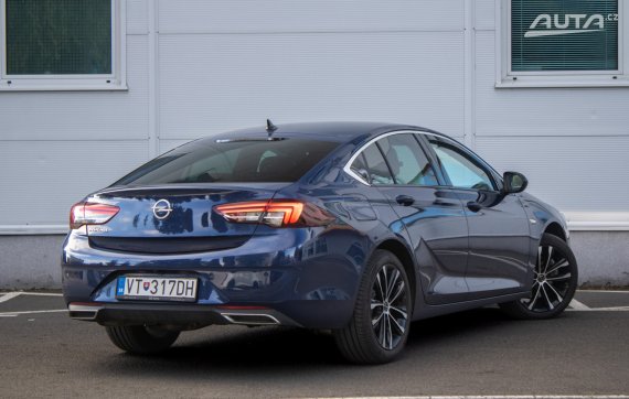 Opel Insignia 2.0 CDTi Grand Sport / 128kW / A8 / ZÁRUKA / AJ NA SPLÁTKY / PROTIÚČET 2021 modrá