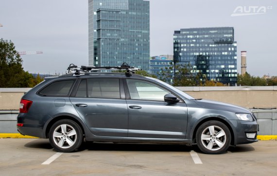 Škoda Octavia Combi 1.6 TDI Active / 81kW / M5 / ZÁRUKA / AJ NA SPLÁTKY / PROTIÚČET 2015 šedá