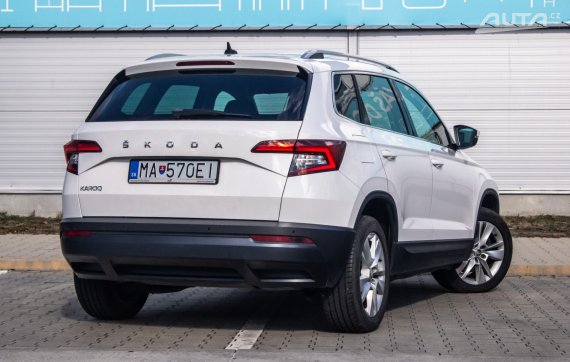 Škoda Karoq 2.0 TDI 110kW MT/6 2019 / AJ NA SPLÁTKY / PROTIÚČET 2019 bílá