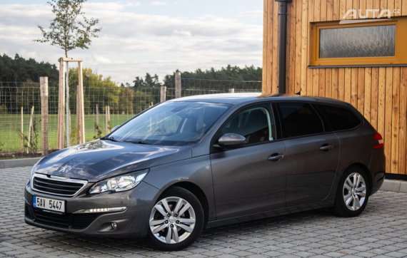 Peugeot 308 SW 1.6 BlueHDI, 88kW (2016) 2016 - hlavní pohled