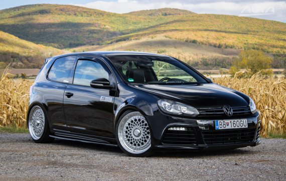 Volkswagen Golf 2.0 TFSI GTI, 155 kW, M6, 3d. / AJ NA SPLÁTKY / PROTIÚČET / 2010 černá