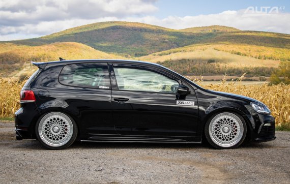 Volkswagen Golf 2.0 TFSI GTI, 155 kW, M6, 3d. / AJ NA SPLÁTKY / PROTIÚČET / 2010 černá