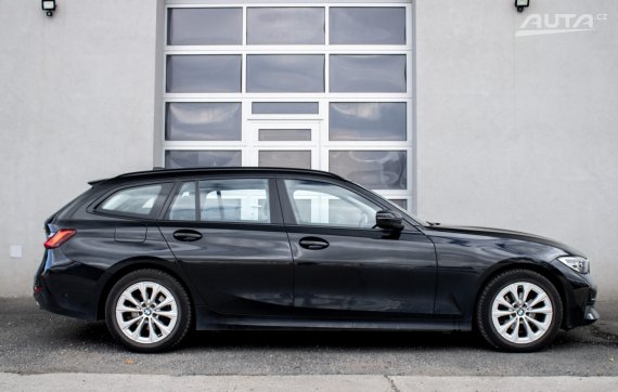 BMW Rad 3 Touring G21 318d mHEV Advantage / 110kW / A8 / ZÁRUKA / AJ NA SPLÁTKY / PROTIÚČET 2020 černá
