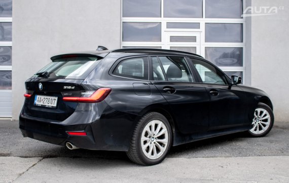 BMW Rad 3 Touring G21 318d mHEV Advantage / 110kW / A8 / ZÁRUKA / AJ NA SPLÁTKY / PROTIÚČET 2020 černá