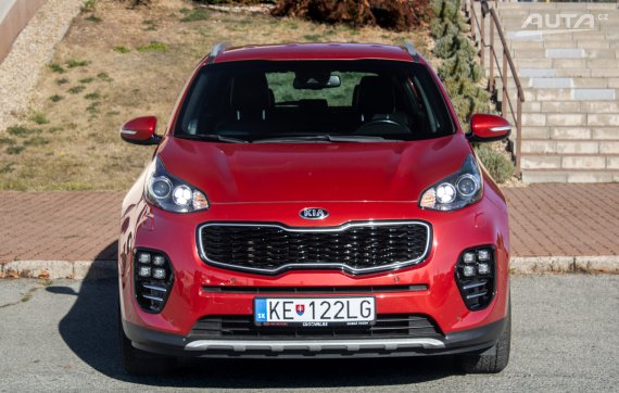 Kia Sportage 1.7 CRDi 2WD GT-Line / 104kW / A7 / ZÁRUKA / AJ NA SPLÁTKY / PROTIÚČET 2017 červená