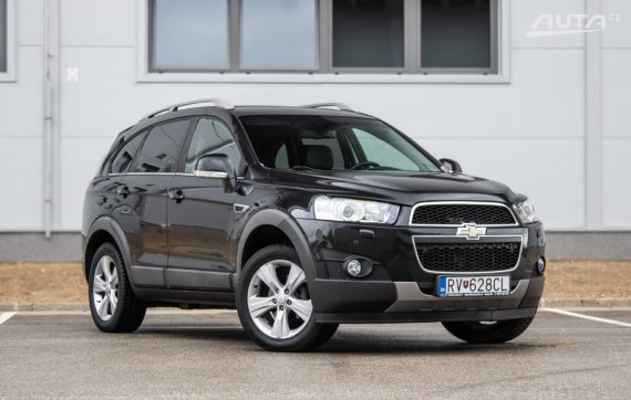 Chevrolet Captiva 2013 LPG 123kW AT/6 - 7Miest / AJ NA SPLÁTKY / PROTIÚČET 2013 černá