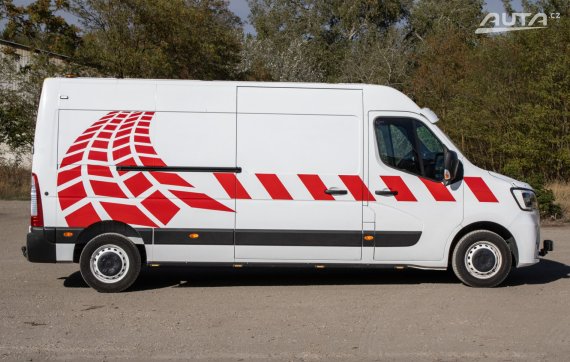 Renault Master 2.3 dCi 135 L3H2 Furgon, 100 kW, M6 / AJ NA SPLÁTKY / PROTIÚČET / 2022 bílá