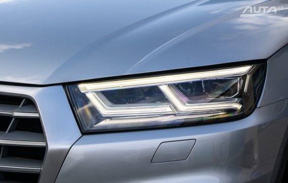 Audi Q5 3.0 TDI quattro Tiptronic, 210kW (2019) / AJ NA SPLÁTKY / PROTIÚČET / 2019 stříbrná metalíza