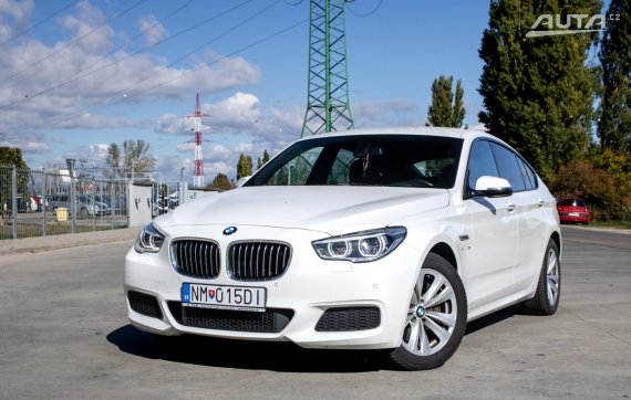 BMW Rad 5 GT F07 530d xDrive M Sport / 190kW / A8 / ZÁRUKA / AJ NA SPLÁTKY / PROTIÚČET 2015 bílá