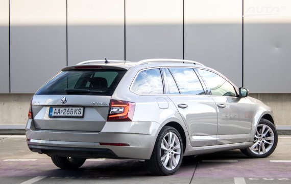 Škoda Octavia Combi 2.0 TDI Style DSG / 110kW / A6 / ZÁRUKA / AJ NA SPLÁTKY / PROTIÚČET 2019 hnědá