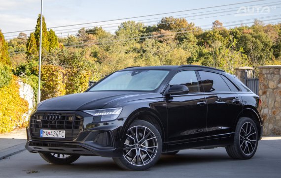 Audi Q8 50 3.0 TDI mHEV S-Line / 210kW / A8 / ZÁRUKA / AJ NA SPLÁTKY / PROTIÚČET 2022 - hlavní pohled