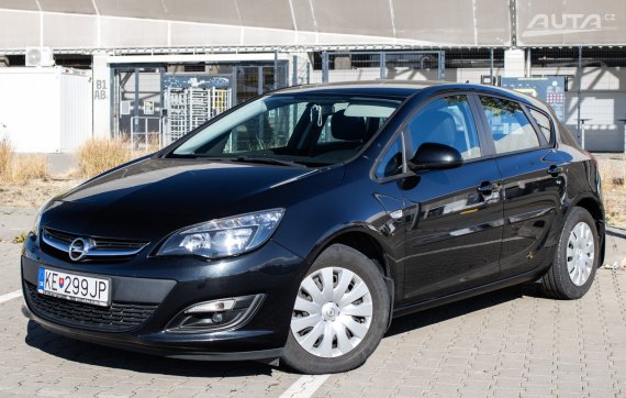 Opel Astra 1.4, 88kW (2015) / AJ NA SPLÁTKY / PROTIÚČET / 2015 černá