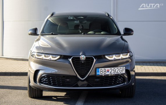 Alfa Romeo Tonale 1.6 Mjet FWD / 96kW / A6 / ZÁRUKA / AJ NA SPLÁTKY / PROTIÚČET 2023 šedá