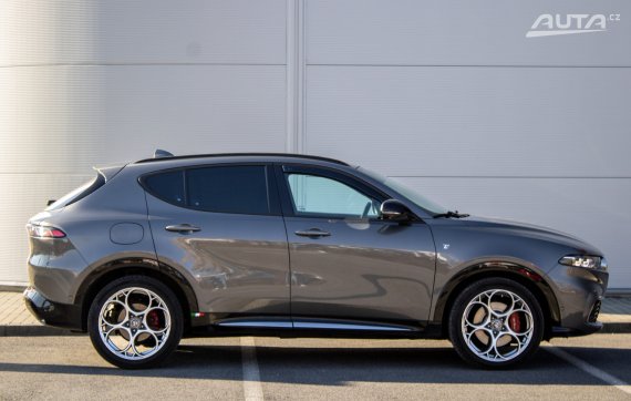 Alfa Romeo Tonale 1.6 Mjet FWD / 96kW / A6 / ZÁRUKA / AJ NA SPLÁTKY / PROTIÚČET 2023 šedá