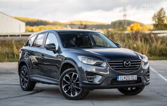 Mazda CX-5 2.2 Skyactiv-D 2015 šedá