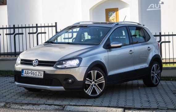 Volkswagen Polo Cross 1.2 TSI Comfortline, 66kW (2014) / AJ NA SPLÁTKY / PROTIÚČET / 2014 - hlavní pohled