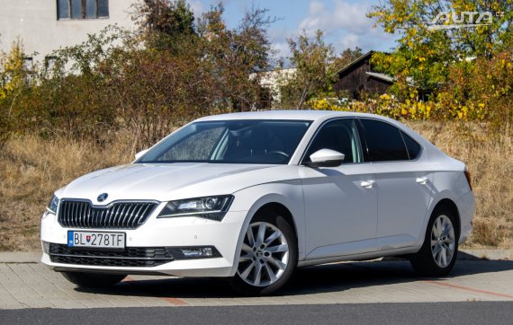Škoda Superb 2.0 TDI Business 4x4 / 110kW / M6 / ZÁRUKA / AJ NA SPLÁTKY / PROTIÚČET 2018 - hlavní pohled