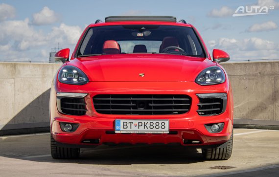 Porsche Cayenne S Diesel 4.2 V8 Bi-Turbo GTS SportDesign paket, 283 kW / AJ NA SPLÁTKY / PROTIÚČET / 2015 červená