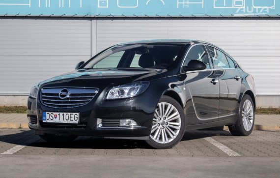 Opel Insignia 2.0 CDTI / 118kW / M6 / ZÁRUKA / AJ NA SPLÁTKY / PROTIÚČET 2013 - hlavní pohled