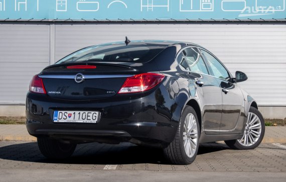 Opel Insignia 2.0 CDTI / 118kW / M6 / ZÁRUKA / AJ NA SPLÁTKY / PROTIÚČET 2013 černá