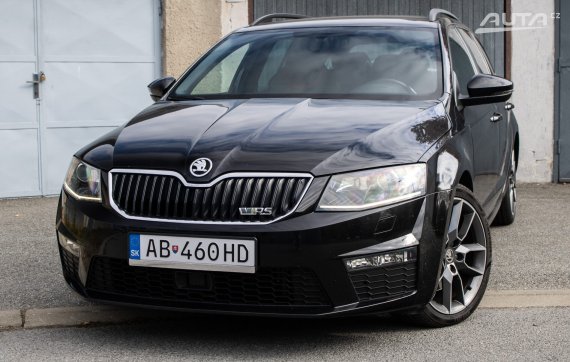 Škoda Octavia Combi 2.0 TDI RS 4x4 DSG, 135kW (2016) / AJ NA SPLÁTKY / PROTIÚČET / 2016 černá
