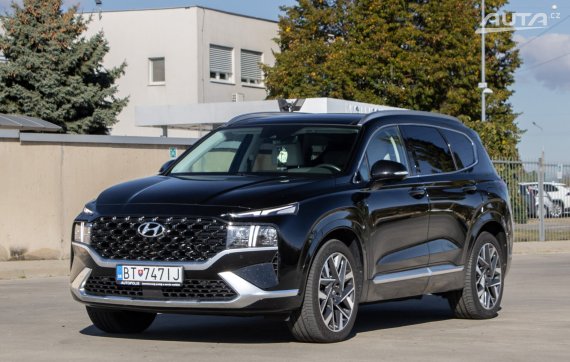 Hyundai Santa Fe 2.2 CRDi Premium 4x4 7MIEST / 142kW / A8 / ZÁRUKA / AJ NA SPLÁTKY / PROTIÚČET 2023 černá