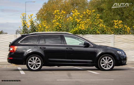 Škoda Octavia Combi 3 2.0 TDI DSG, 110kW, A6 / AJ NA SPLÁTKY / PROTIÚČET / 2014 černá
