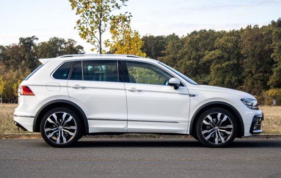 Volkswagen Tiguan 2.0 TDI SCR BMT R-line 140kW AT/7 2019 4x4 / AJ NA SPLÁTKY / PROTIÚČET 2019 bílá
