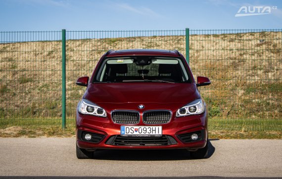 BMW Rad 2 Gran Tourer 218d Advantage A/T, 110 kW, A8, 5d. / AJ NA SPLÁTKY / PROTIÚČET / 2017 červená
