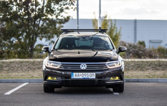 Volkswagen Passat Variant B8 2.0 TDI BMT 110kW MT/6 2017 / AJ NA SPLÁTKY / PROTIÚČET 2017 černá