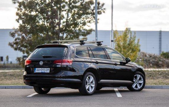 Volkswagen Passat Variant B8 2.0 TDI BMT 110kW MT/6 2017 / AJ NA SPLÁTKY / PROTIÚČET 2017 černá