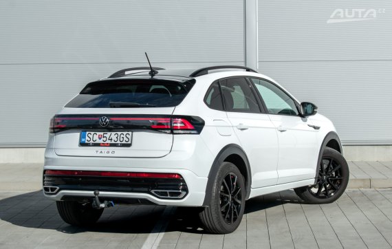 Volkswagen Taigo 1.0 TSI R-Line DSG / 81kW / A7 / ZÁRUKA / AJ NA SPLÁTKY / PROTIÚČET 2022 bílá